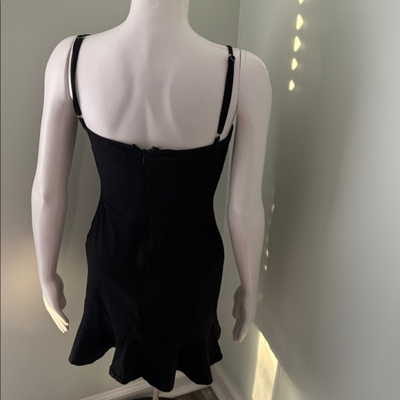 Princess Polly KIRIBATI MINI DRESS BLACK size 2 - Picture 10 of 12